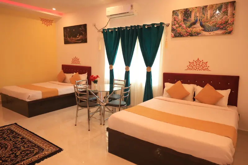 EXECUTIVE AC ROOM